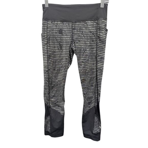 LULULEMON ATHLETICA Pace Rival Crop 'Full-On Luxtreme 22' Size 4 - Picture 7 of 8